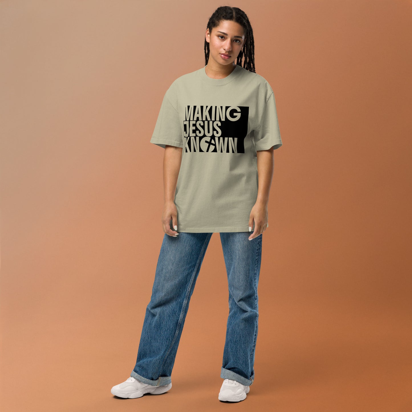Making Jesus Known – Oversized faded T